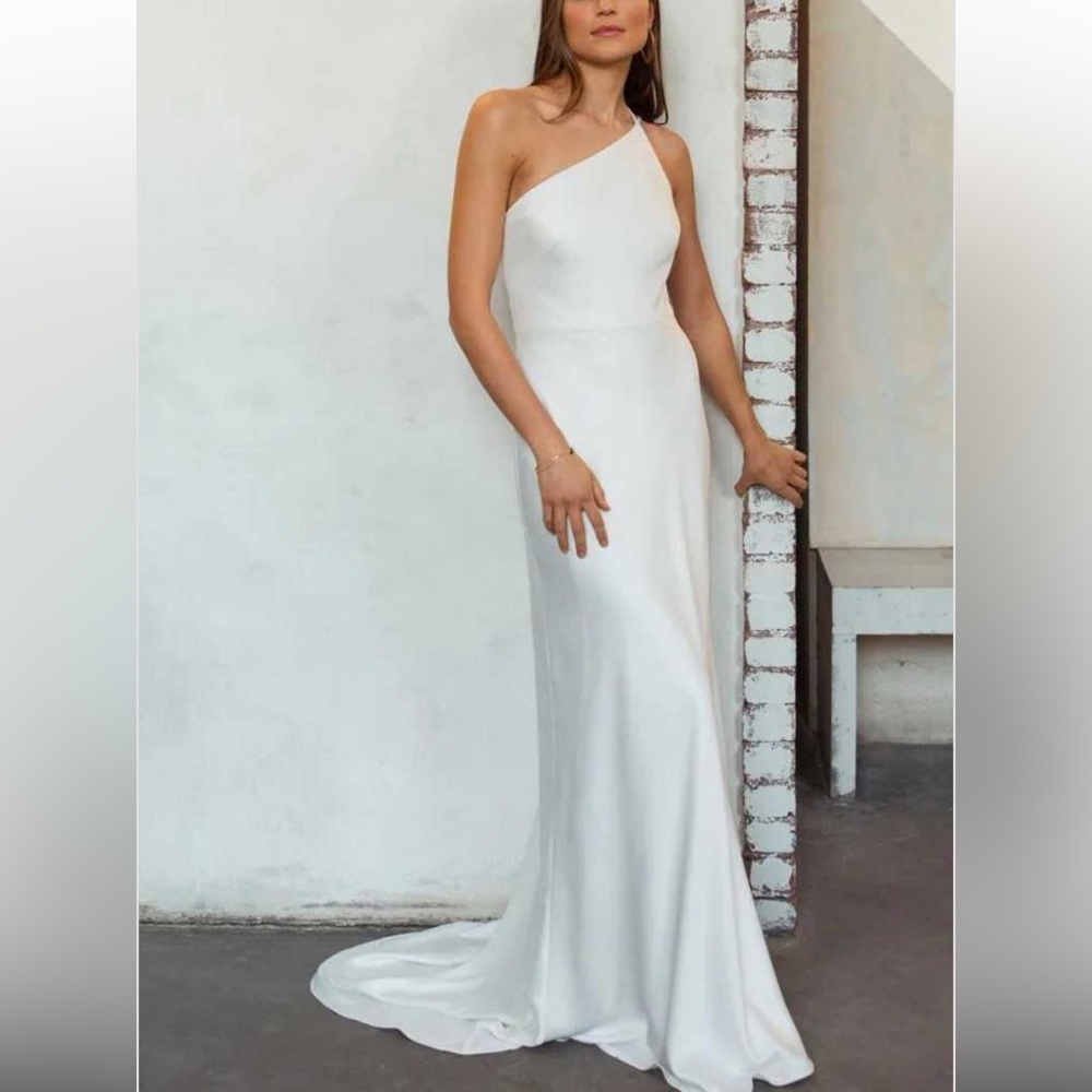 Jenny Yoo Marlene bridal gown, size 10 altered to a size 6, added slit,